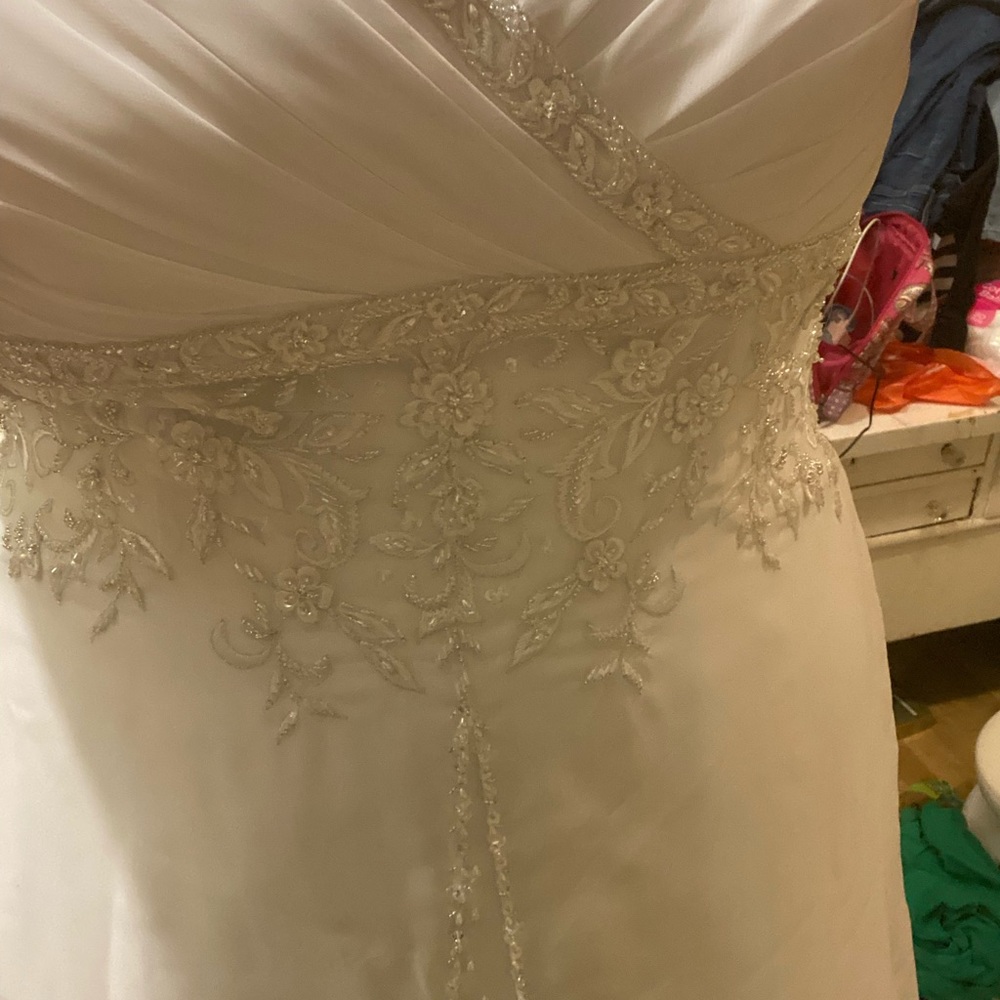 Mori Lee by Madeline Gardner white wedding Dress